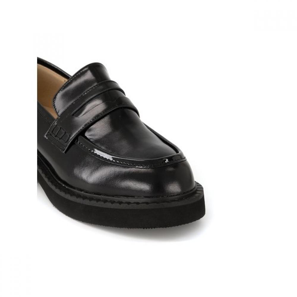 Tandy Women S Loafer Black  J1574