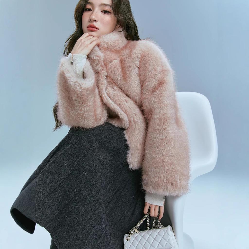 High-end mink velvet women's 2024 new explosion  foreign style  fashionable fur integration  small man  exquisite pink fluffy coat