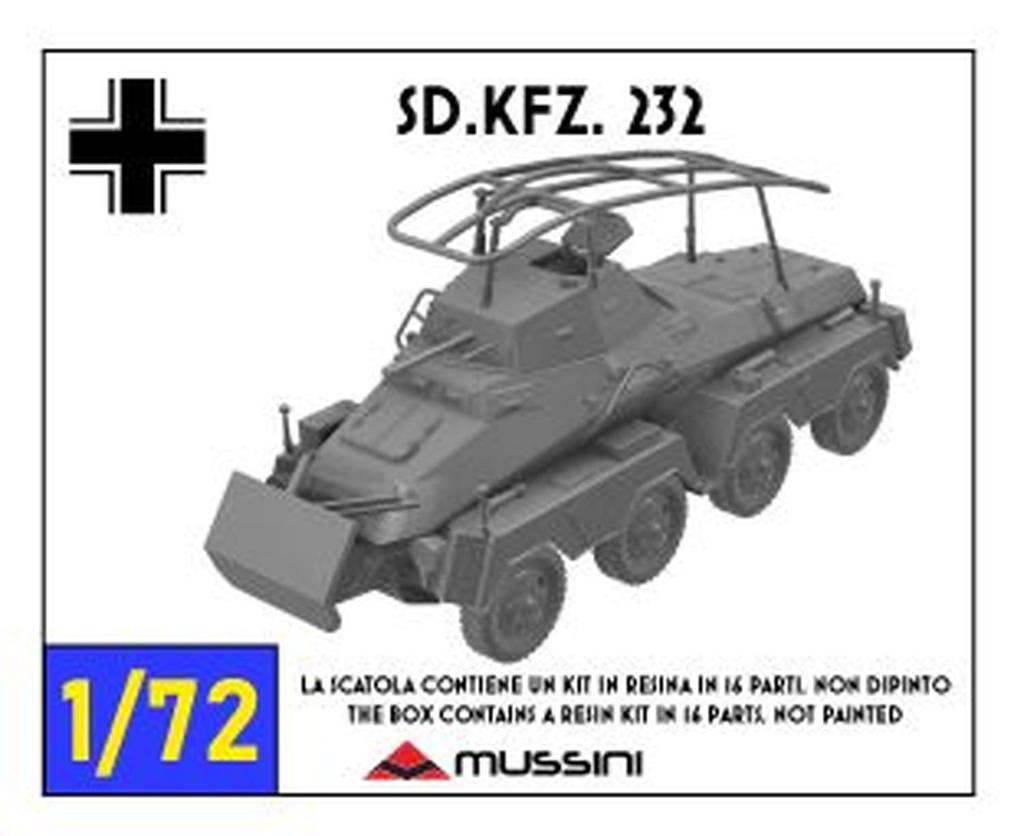 Mussini 1/72 WWII German Sd.Kfz.232 8-Wheeled Heavy Armored Reconnaissance Vehicle Resin Kit MM072-041 (Tank)