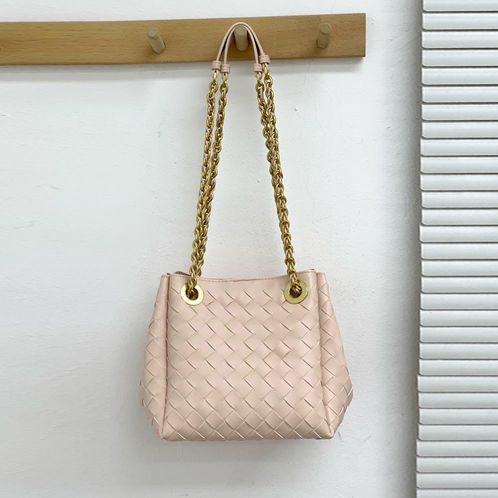 2026 Cross-border high-end metal chain woven parachute bag underarm shoulder crossbody large capacity retro bag women