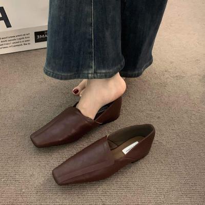 Mocassins rétro en daim à bout carré et col profond à semelle plate, nouveaux printemps-automne 2025, simples et polyvalents, chaussures de ville en cuir