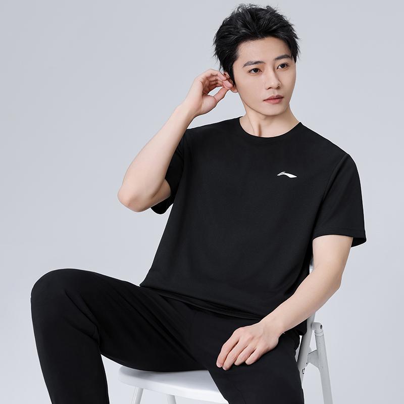 Li-Ning Solid Color Logo Crew Neck T-Shirt Men Tops Black AHST687-2