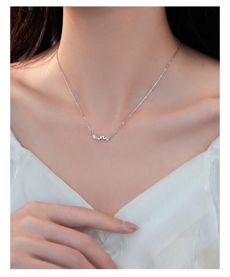 Banyan Tree Heart-Shaped Clavicle Necklace - S925 Silver, Light Luxury Design 2023