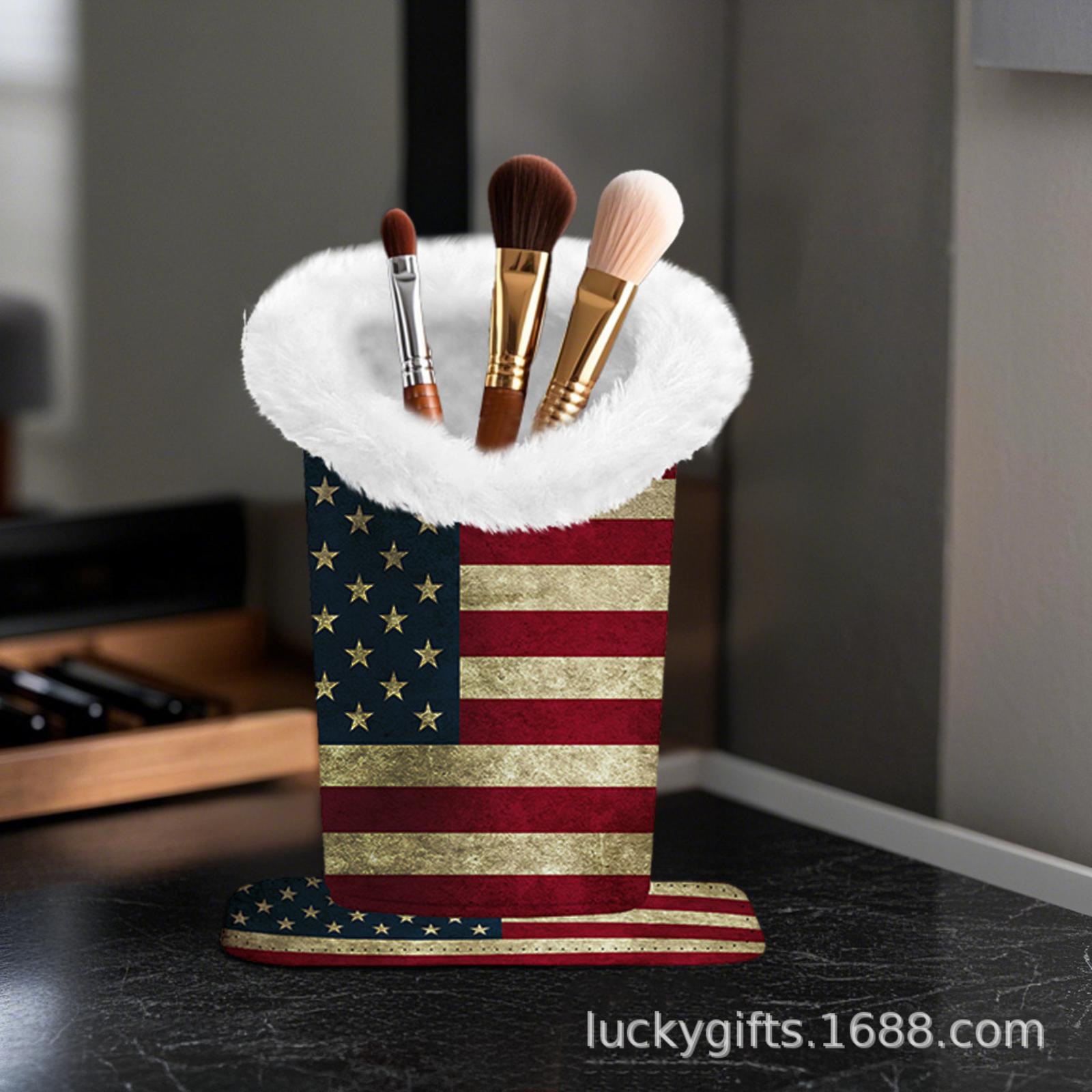 

Magnetism Plush Glasses Storage Tube, Makeup Brush Bucket One Size червоний