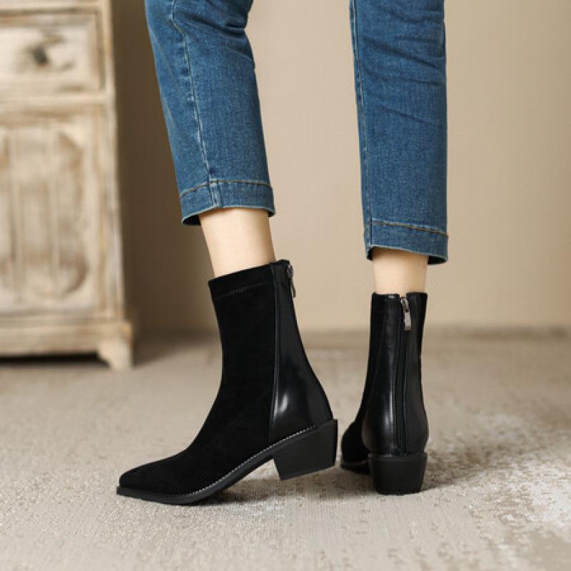 Autumn and winter pointed middle heel medium boots women's suede large size women's boots square heel comfortable Korean version of the new solid