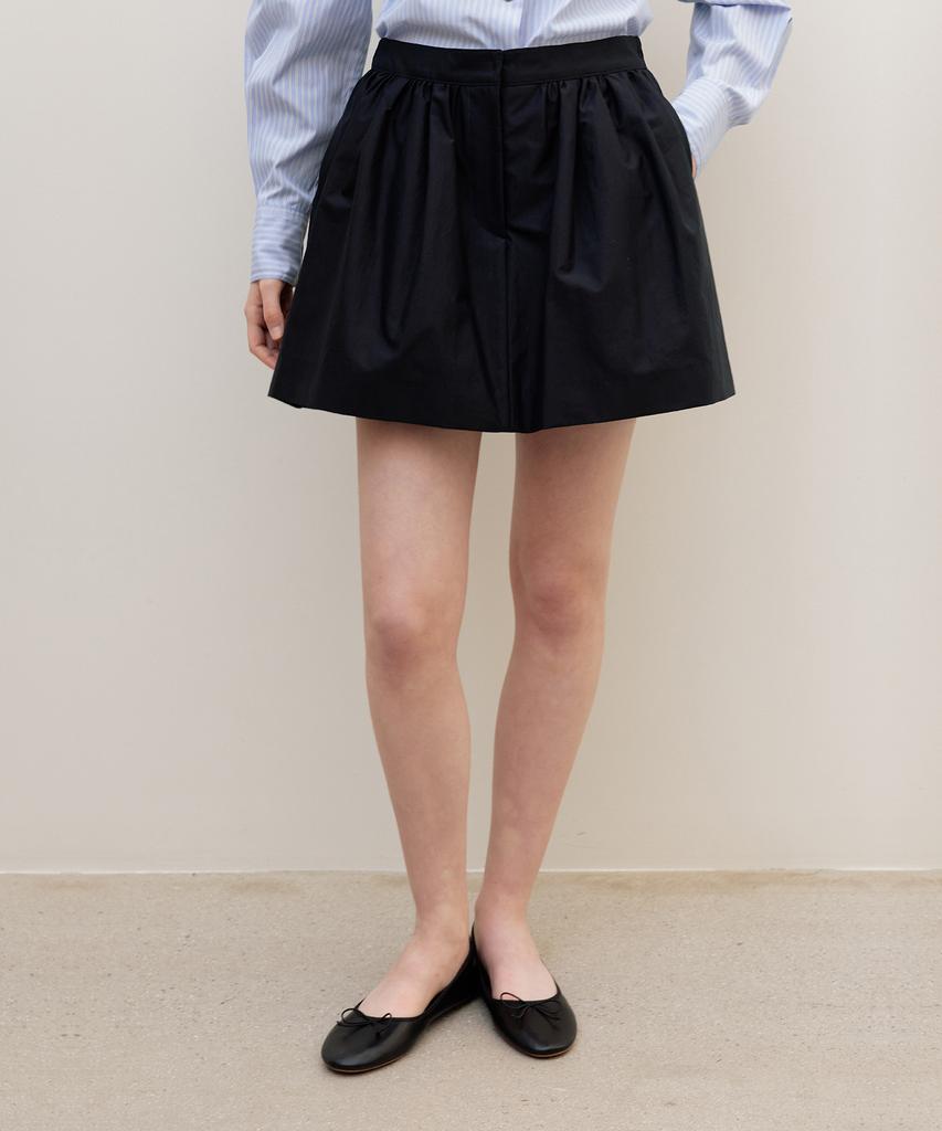 Leumeme Mouchou Volume Shorts Navy