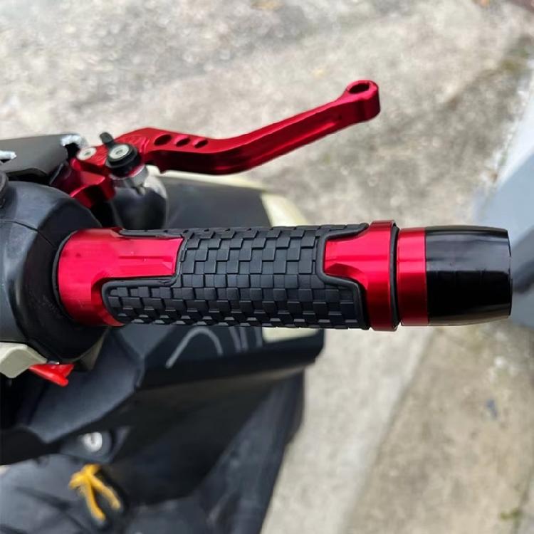 Stylish Carbon Fiber Design Motorcycle Grips Strong Strength Handlebar Providing Superior Grip Quick Install for Bikes