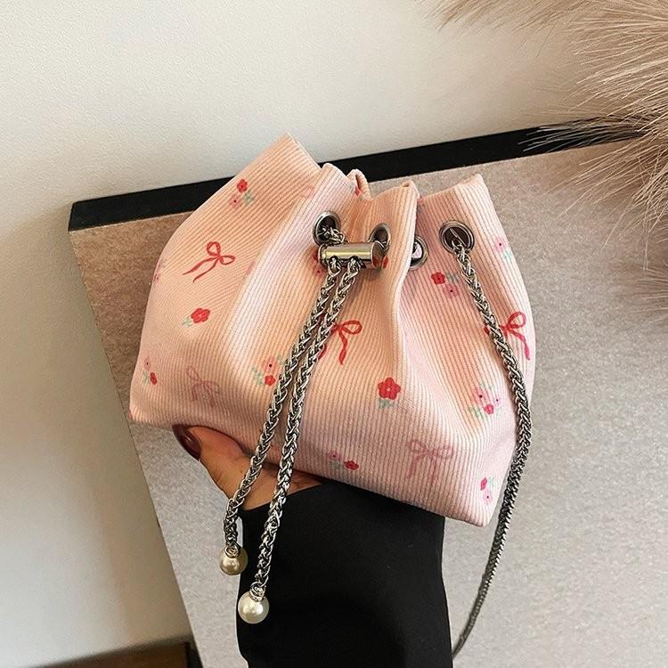 Trendy Soft Fabric Drawstring Bucket Bag With Chain For Women Ideal For Daily Outfits