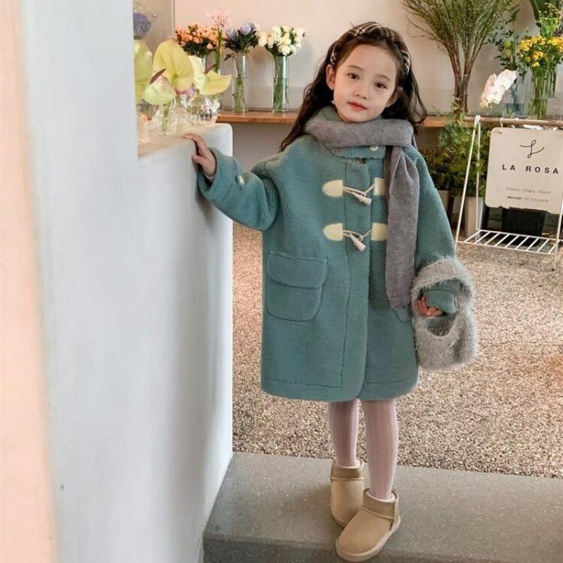 Girls' Thickened Leather-and-Fur-Combined Coat: Fashionable Mid-Length Winter Coat for Kids