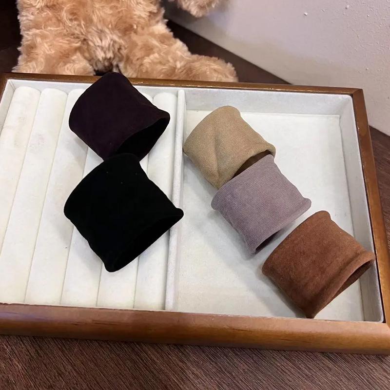 Wide Children's & Women's Rubber Hair Bands - Durable Seamless Hair Ties for Ponytails and Buns