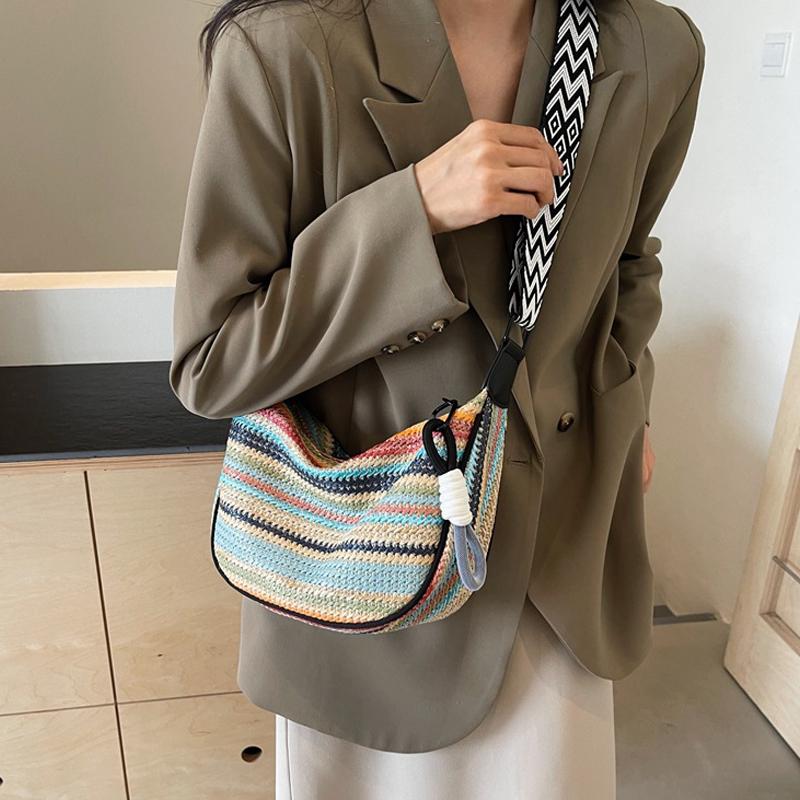 Casual Women's Woven Lightweight Shoulder Bag Crossbody Bag for Woman Designer Luxury Underarm Bag