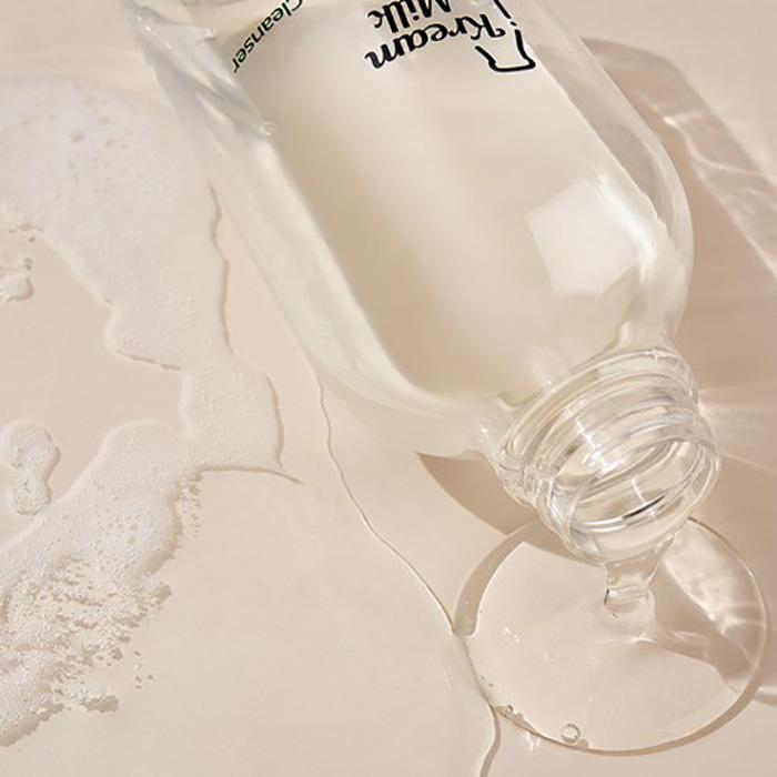 Cream Milk Mild Probiotic Feminine Wash – pH Balanced Gentle Cleansing with Lactobacillus & Moisturising Care, Korean