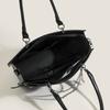 Dark style maze butterfly pain bag Toth girl holding the cross-body bag