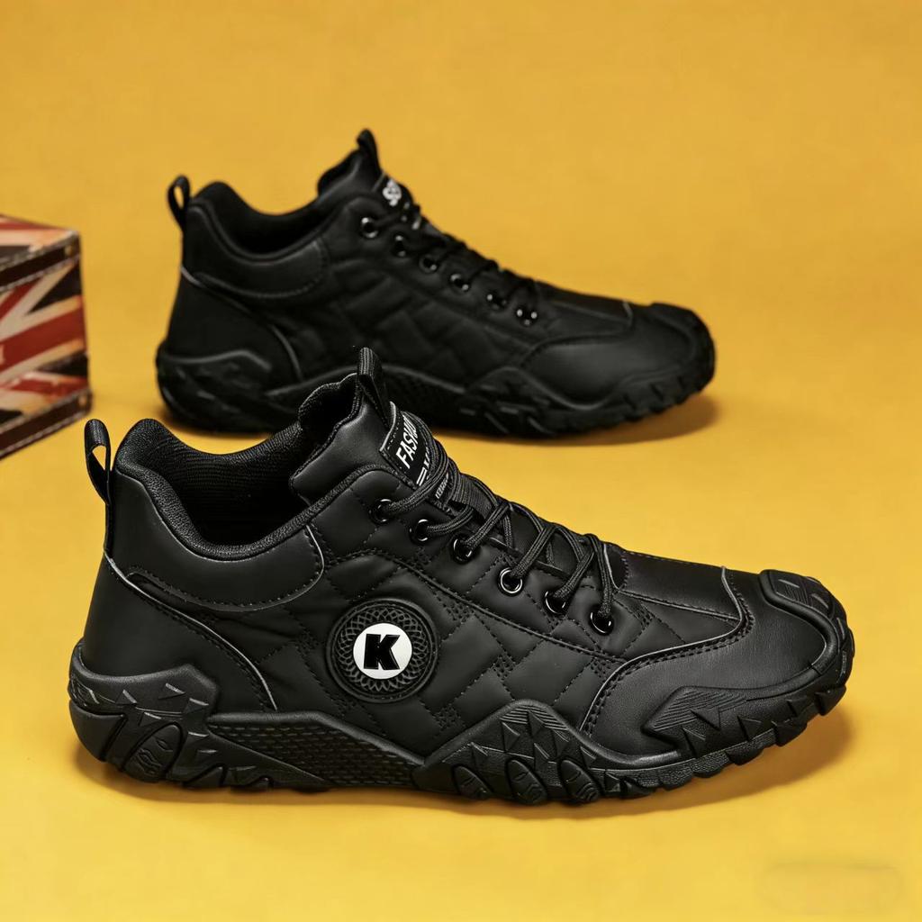 Men's shoes 2026 outdoor autumn and winter new mid-top men's shoes soft sole comfortable wear-resistant casual sports shoes