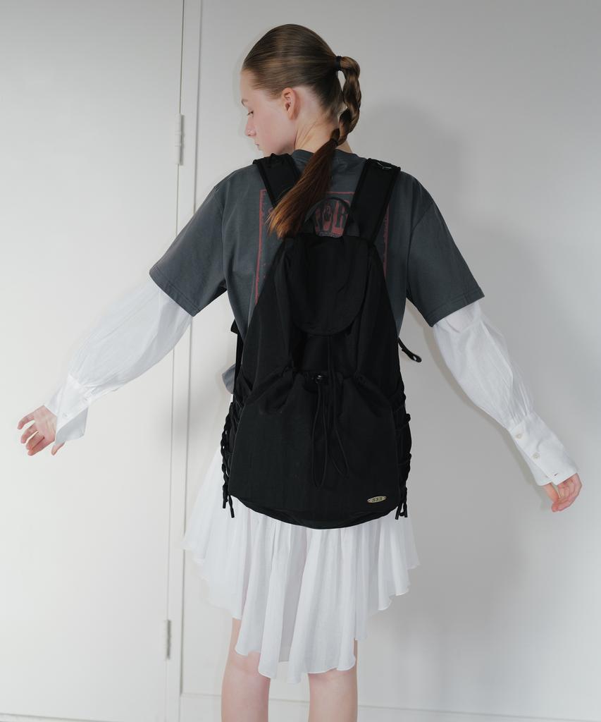 Trimarch Loopy String Backpack / Black