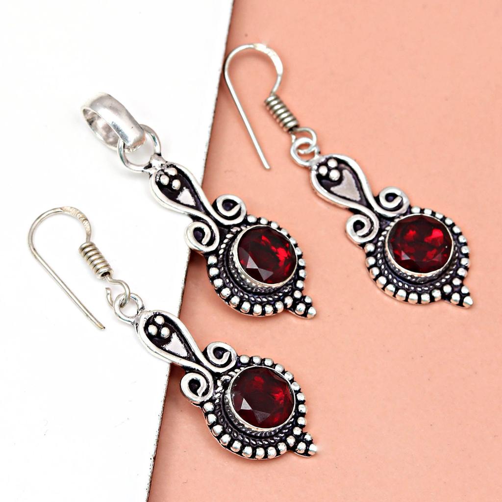 Pendant Garnet   Sterling Jewelry Gemstone Plated Gold Natural Red