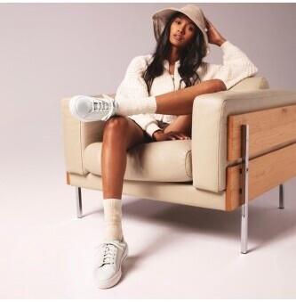 Кроссовки Clarks Womens Hollyhock Walk из белой кожи