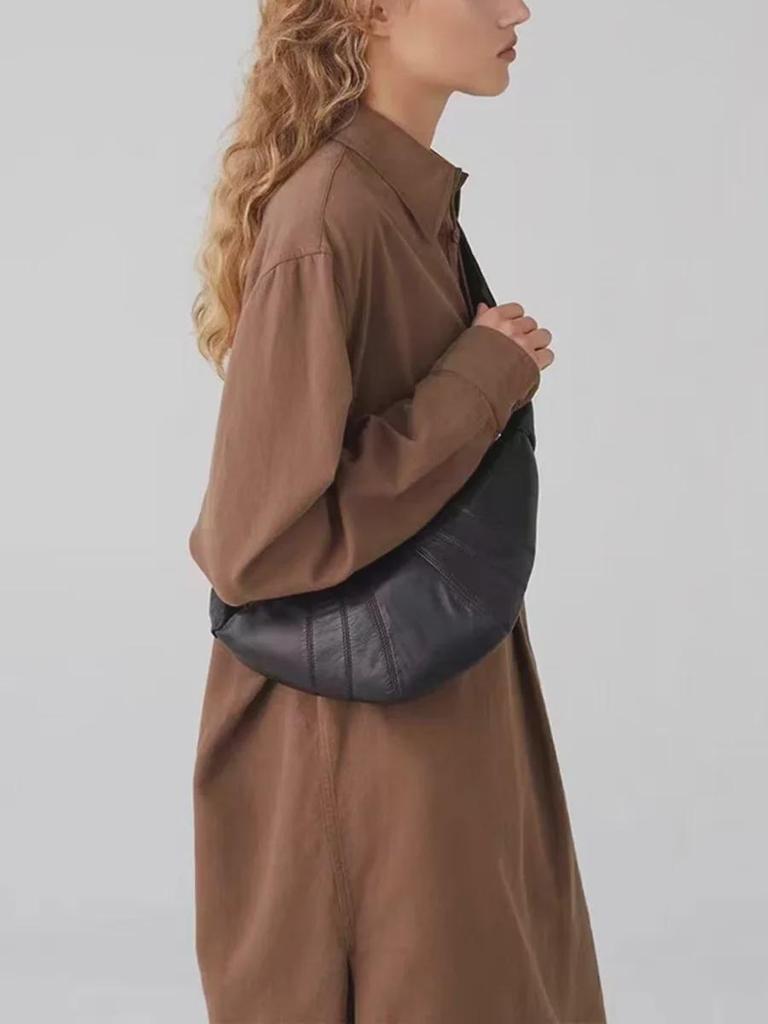 Prawdziwa Torba Croissant ze Skóry Owczej 2024: Nowa torba listonoszka o teksturze skóry w neutralnym, swobodnym stylu