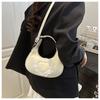 Pu Dumpling Shaped Handbag With Heart Lace Design For Casual Outings
