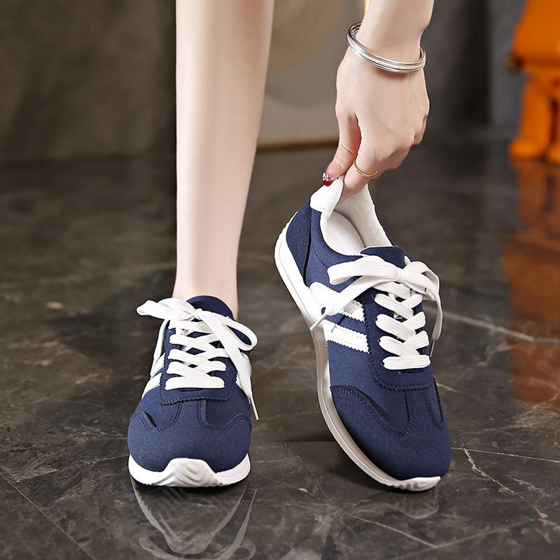 Women Sneakers Shoes Fashion Casual Flat Designer Shoes for Women Outdoor Comfortable Classical Sneakers Women Zapatos De Mujer