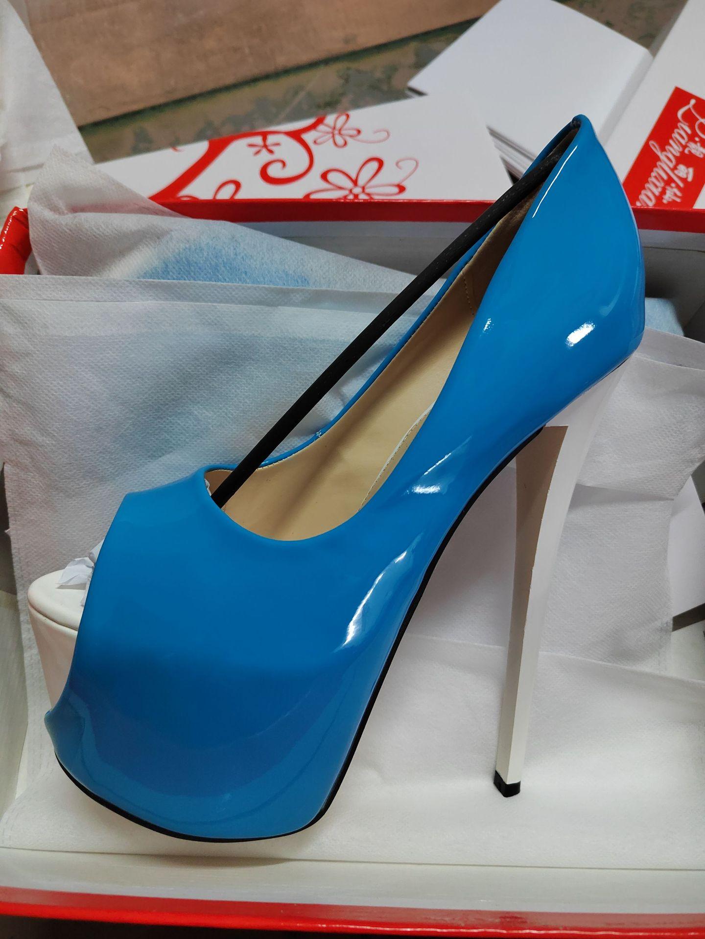 High-End Cross Dressing Sexy Hoge Hakken 19cm Lakleer Dikke Zool Schoenen Voor Dames Avondfeest Open Teen Hoge Hakken 35-45 39 blue