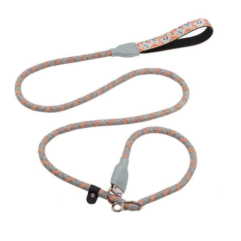 

Классический прочный поводок для собак, поводок для дрессировки собак с металлическим стопором, прочный поводок для собак, не тянущий, с удобной ручкой 1.8MX1CM