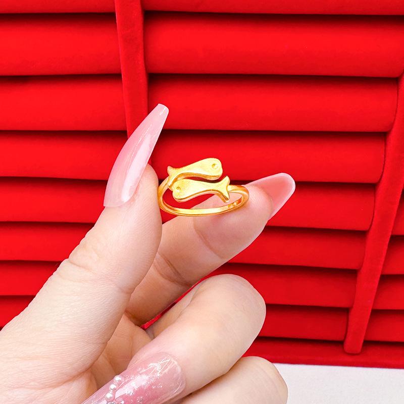 Exquisite Sand Gold Open Ring for Women: High-End Niche Design, Light Luxury Style, Long-Lasting Color, Imitation Gold.