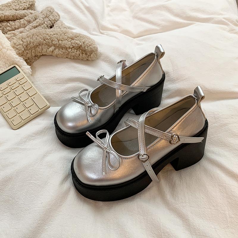 

Мэри Джейн маленькие кожаные туфли женские 2025 весна новые на толстой подошве с увеличением высоты бант с юбкой толстый каблук высокий каблук одинарные туфли 40
