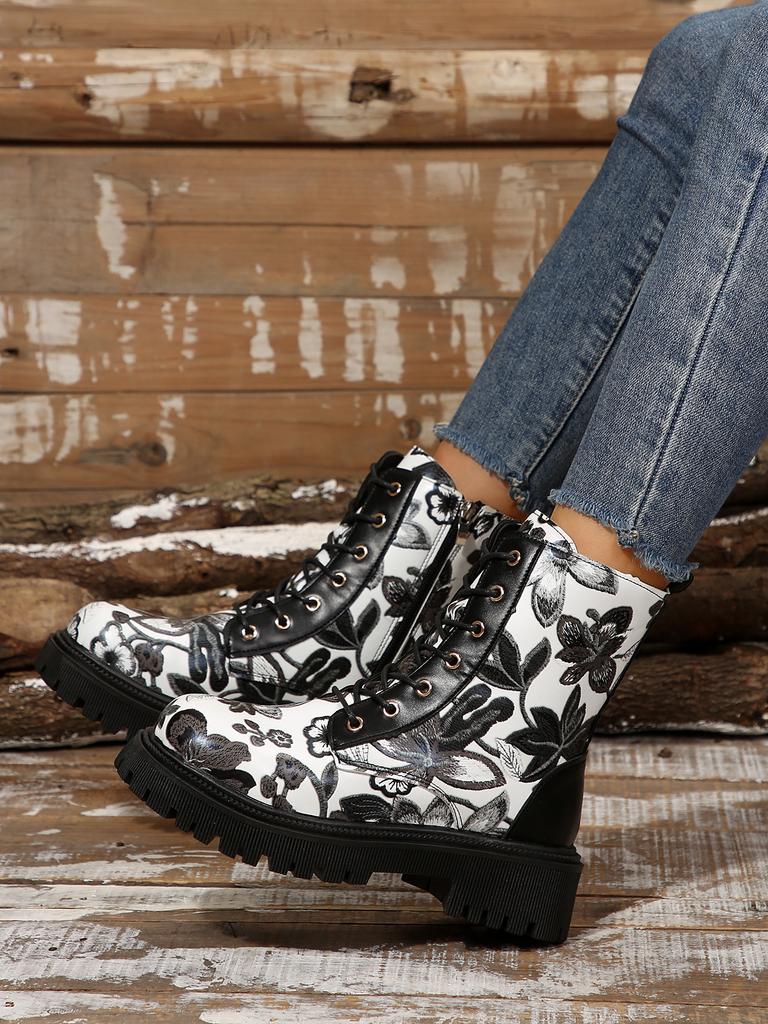 New western cowboy style European and American handsome retro small floral flat heel short boots high top Martin boots