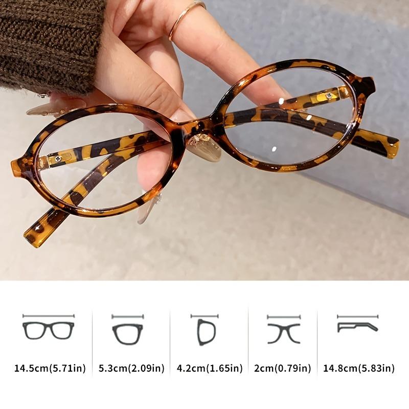 Oval Over the-counter Eyeglass Frame Fashionable Decorative Tortoiseshell Brown Lenses Suitable for Casual and Formal Wear