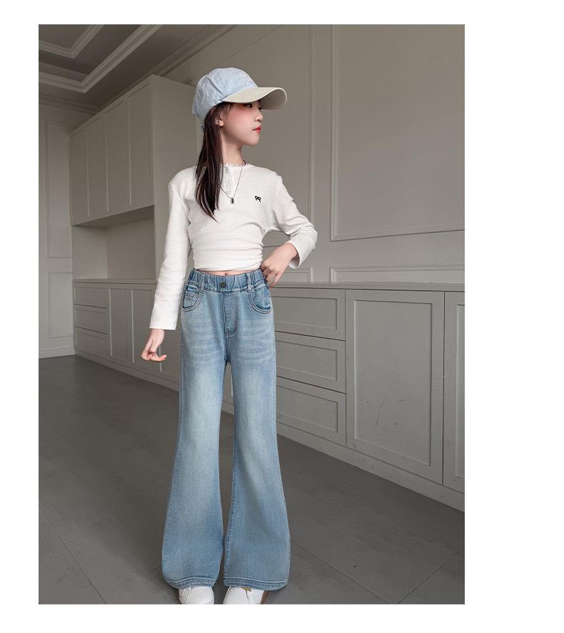 Girls' Light Color Micro Flare Jeans, Medium and Large Children's Stylish Spring/Autumn Pants 2026