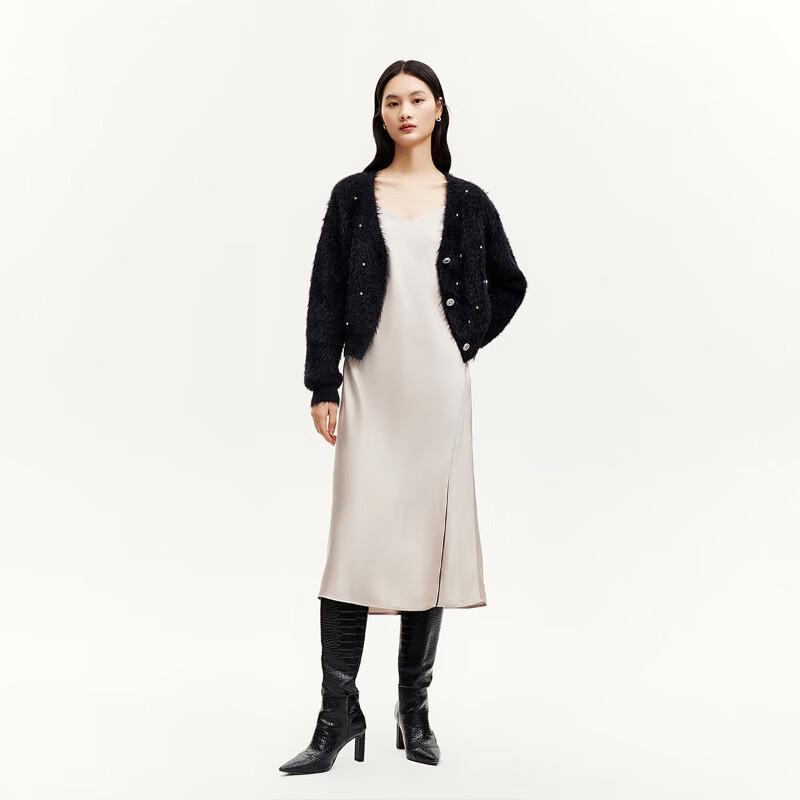 

VEROMODA Women s Short Rhinestone V-Neck Knit Cardigan M