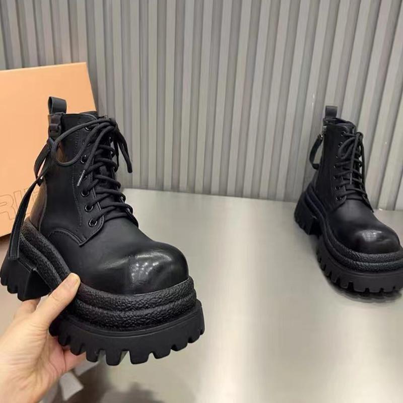 Ankle Boots for Women Flats Platform Designer Sport Shoes 2025 Winter Fashion Chelsea Boots New Walking Motorcycle Ladies Boots