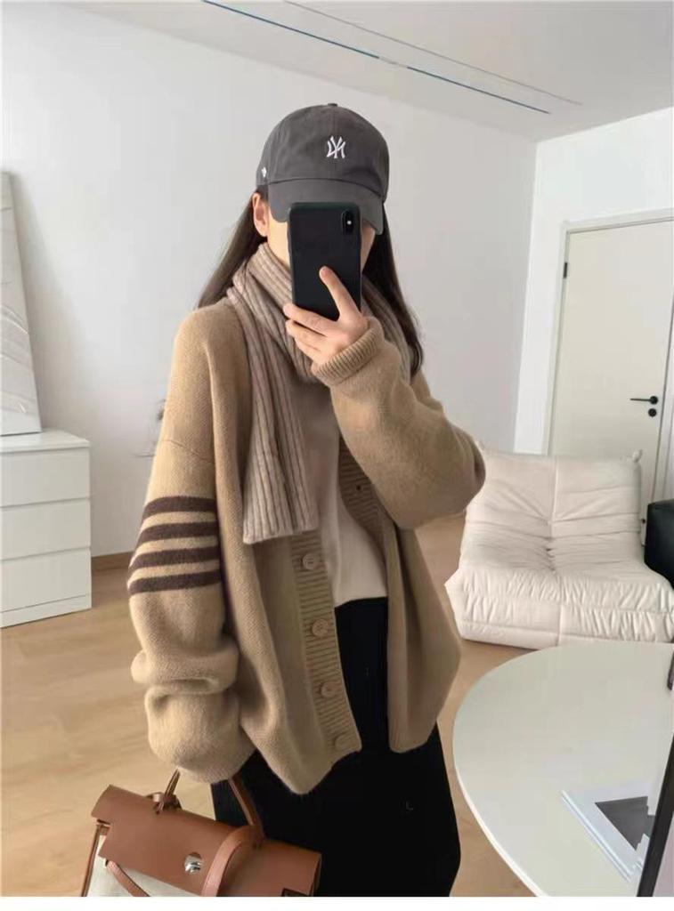 Japanese Style Age-Reducing V-Neck Color-Block Striped Knit Cardigan Sweater for Women, Autumn Winter Loose Fit