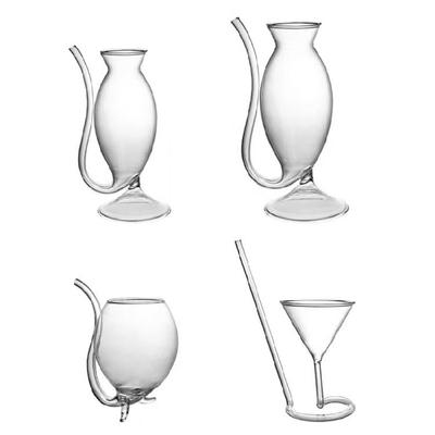 Innovatives Rohr-Cocktailglas Elegantes Cocktailglas mit stabiler Konstruktion zur Verbesserung des Trinkerlebnisses