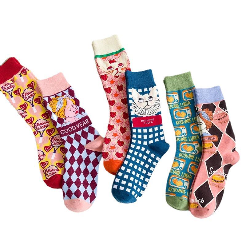 Lolita Mid-Calf Graffiti Kitten Socks - Trendy Japanese Illustration for Autumn/Winter