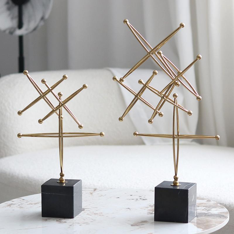 Modernes Licht Luxus Zuhause Weiche Dekoration Musterzimmer Abstrakt Kreative Geometrische Metallkunst Laminierte Kreuzstern Ornamente