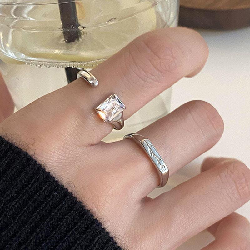 Pearl Bunny Ring Hepburn Style Fashion Metal Enamel Index Finger Ring Niche Design High-end Ring