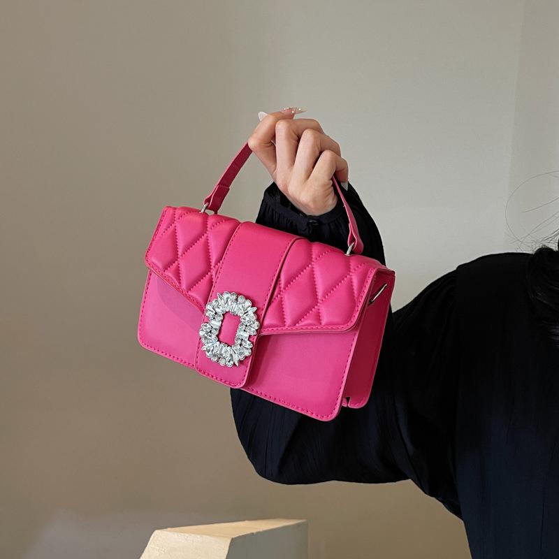 Однотонная сумка через плечо для женщин — фото 9