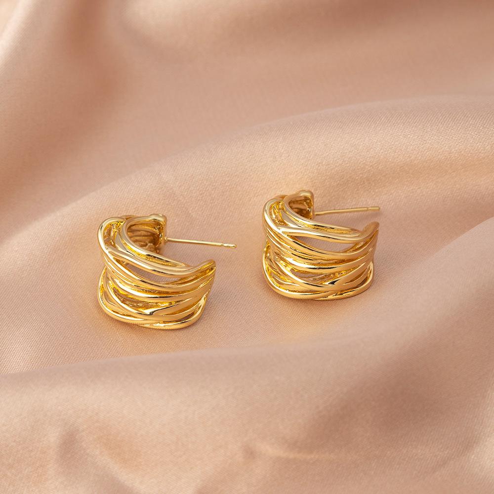 European & American Style Multi-Layer Twisted Geometric C-Shaped Hoops for Women - Personality & Temperament Earrings