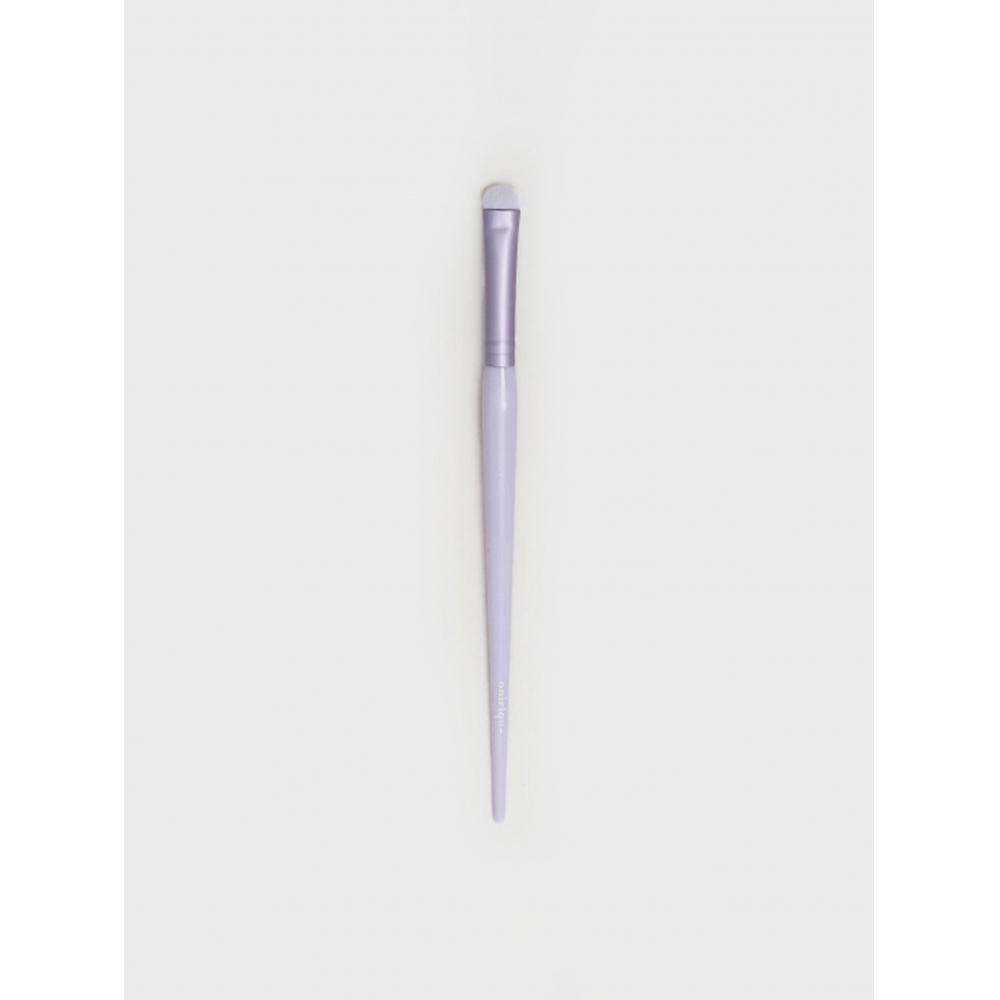 Daiso Pastel Shadow Brush