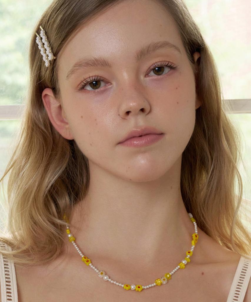 Fantastic Planet Yellow Daisy Pearl Necklace
