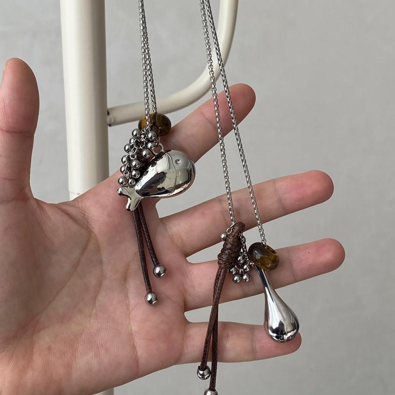 Grape Cluster Tassel Pendant Necklace for Women Leather Cord Fish Water Drop Long Sweater Necklace Retro Cold Wind Daily Jewelry
