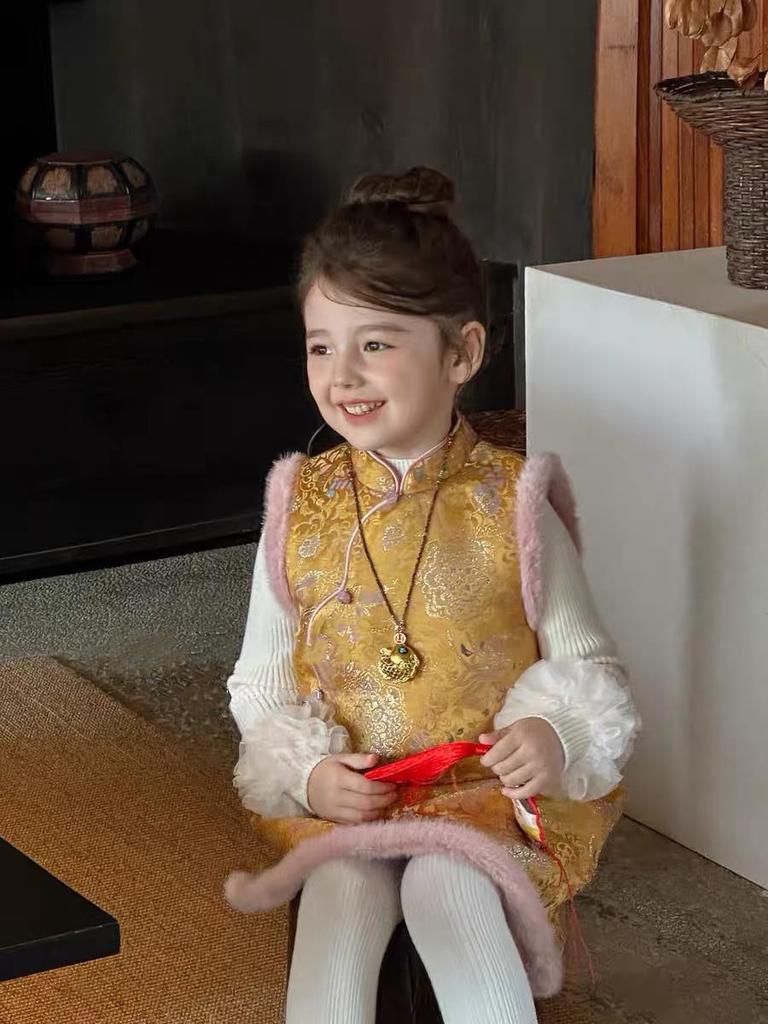 Girls' Chinese Style Cheongsam Dress with Hanfu Padded Vest for Autumn/Winter - New Year's National Style Clothing