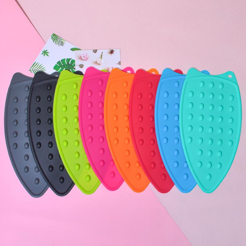 Tapete de Passar Silicone Resistente ao Calor Apoio para Ferro Antiderrapante Protetor de Tábua de Passar Superfície Flexível Durável para Uso Doméstico e Profissional