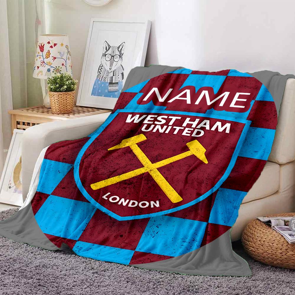 Custom Name Chelsea Heart London Crest Blanket for Couch & Bed, Plush Cozy Fuzzy Blanket Super Soft & Warm Blankets for Fall and Winter. 0908267