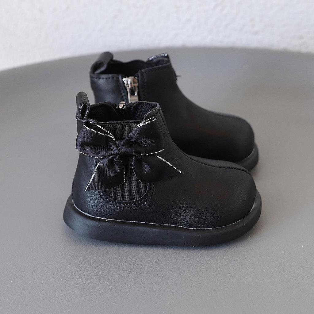 2025 Autumn/Winter Girls' Korean Style Ankle Boots - Fashionable, Soft Sole, Outdoor Martin Boots for Children