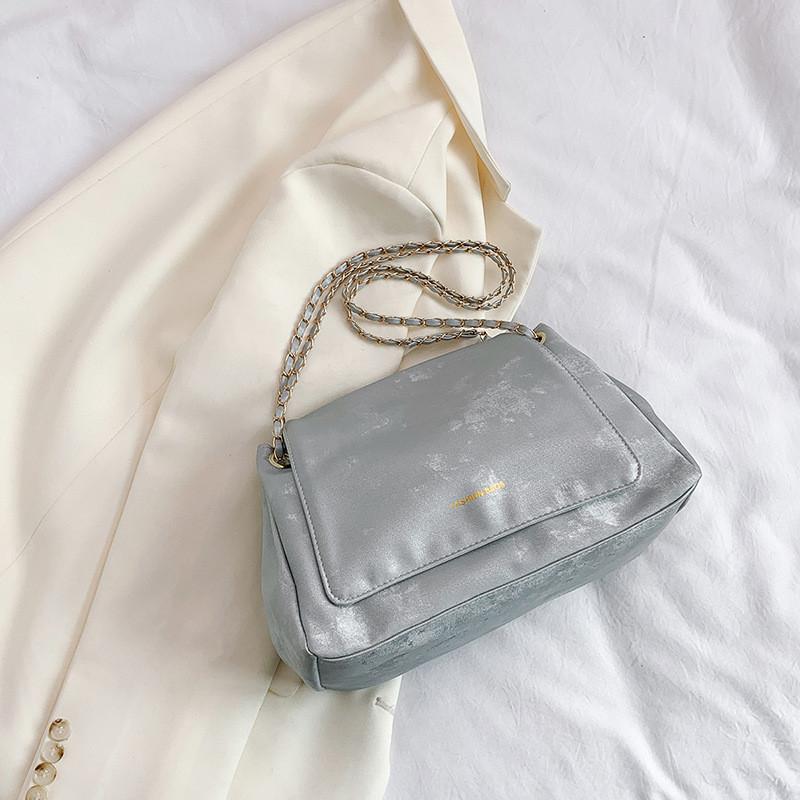 Stylish Spring New Fashionable Single Shoulder Chain Bag With Vintage Appeal And Large Capacity In Black White Pink Or Silver