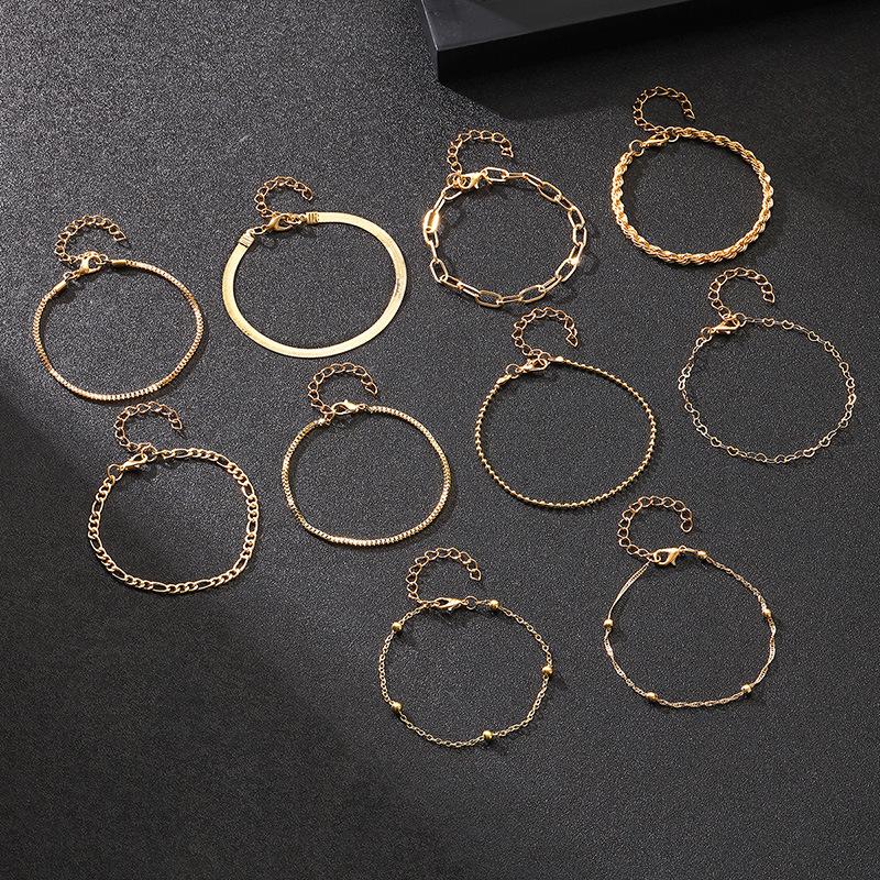 Minimalist Women's Multilayer Alloy Bracelet Set - 10-Piece Cuban Chain Style.