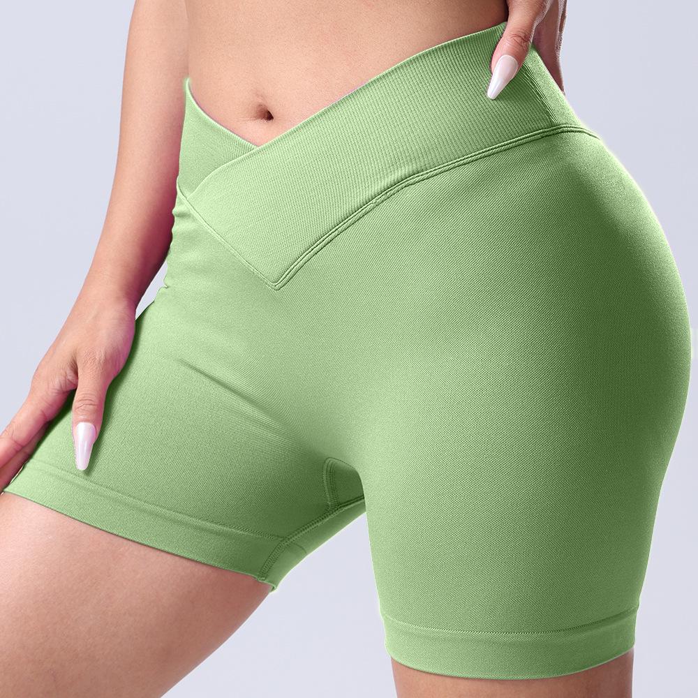 Seamless Cross-Waist Breathable Peach-Lift Yoga Shorts - Quick-Drying Athletic Three-Point Design